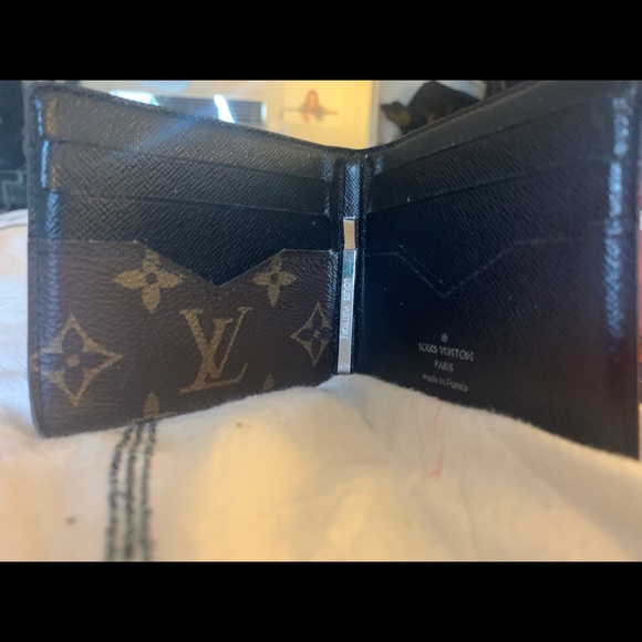 Louie Vuitton Mens Wallet